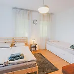 Camping Dzban Praga