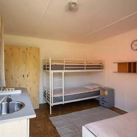 Kamp alanı Dzban 5*